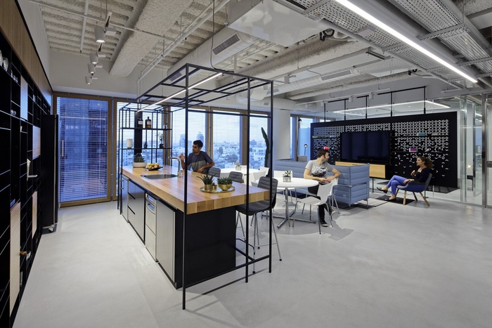 Tech Company Offices - Tel Aviv - 6