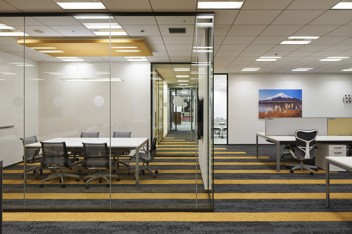 Informatica Offices - Tokyo | Office Snapshots