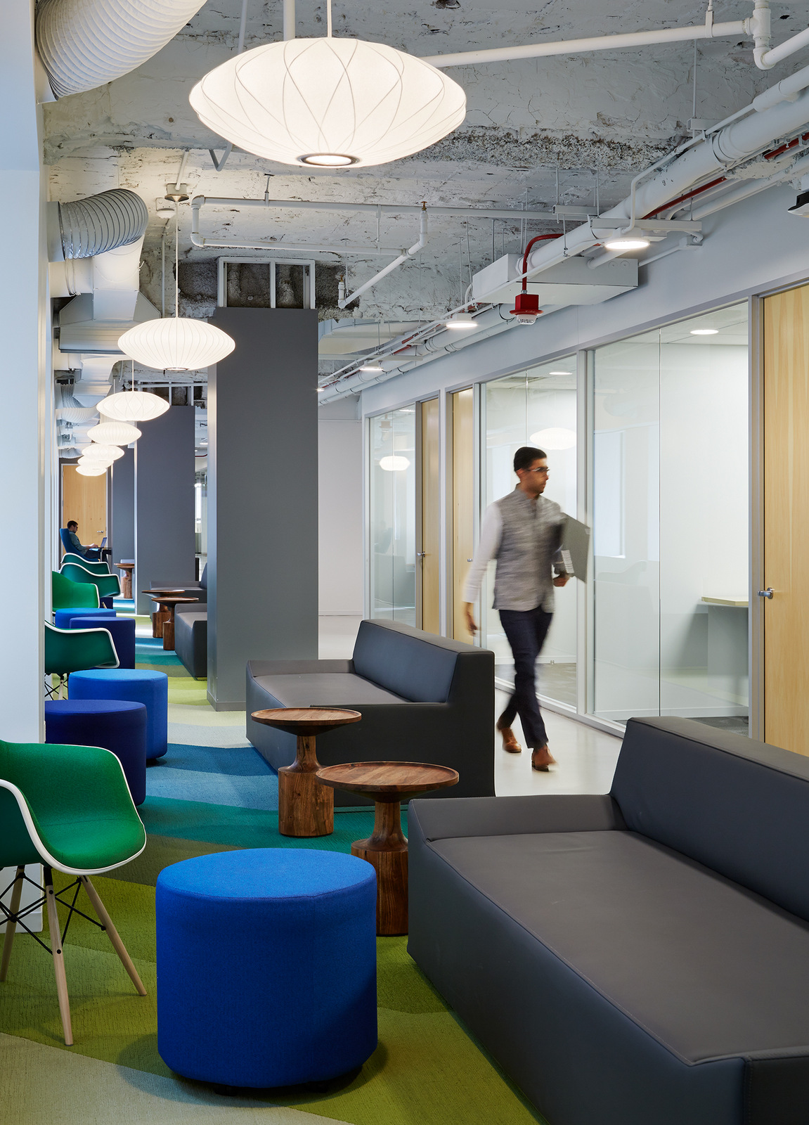 Avant Offices Chicago Office Snapshots