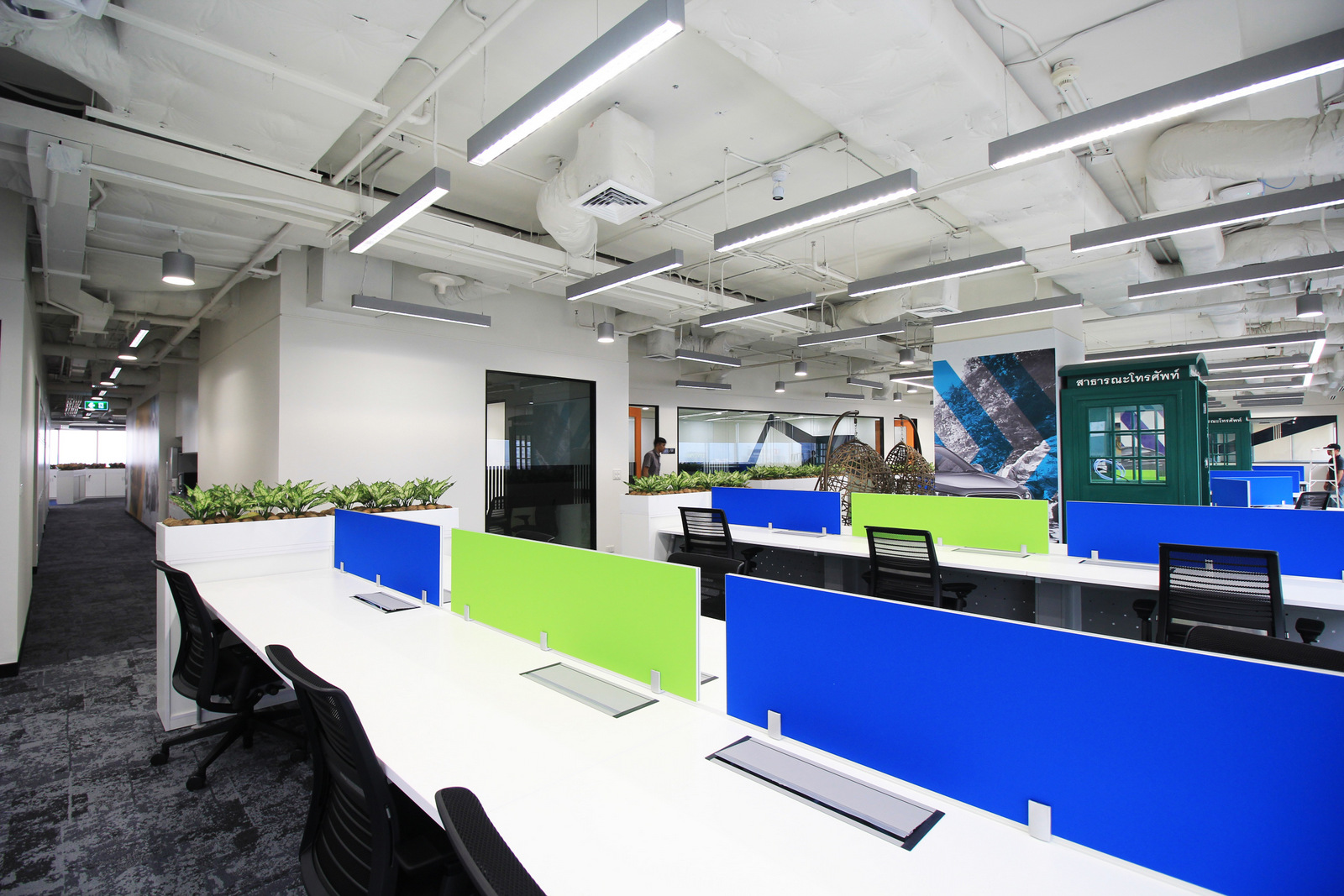 Chevrolet Offices - Bangkok | Office Snapshots