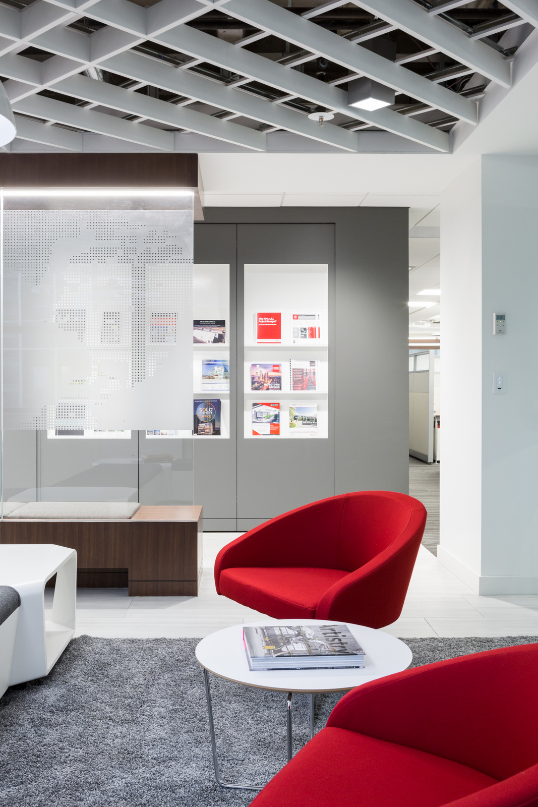 JLL Offices Vancouver Office Snapshots