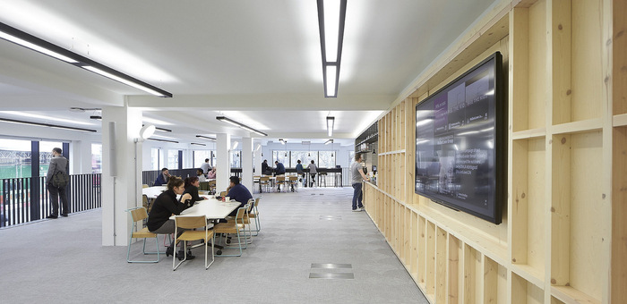 MullenLowe Group Offices - London - 3
