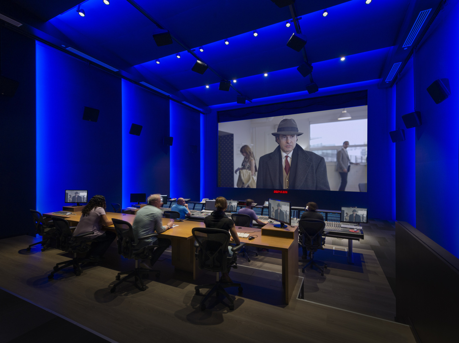 Deluxe Offices Toronto Office Snapshots