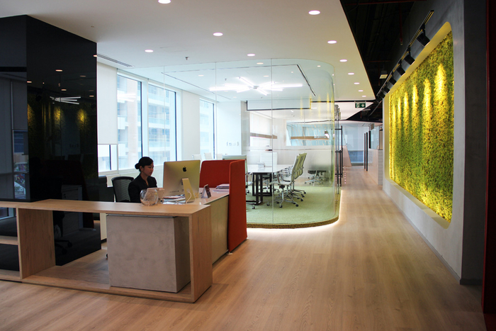 Swiss Bureau Interior Design + EzeLink Telecom Offices - Dubai - 1