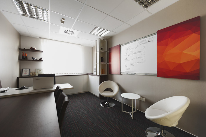 Multicontact Consulting Offices - Budapest - 10