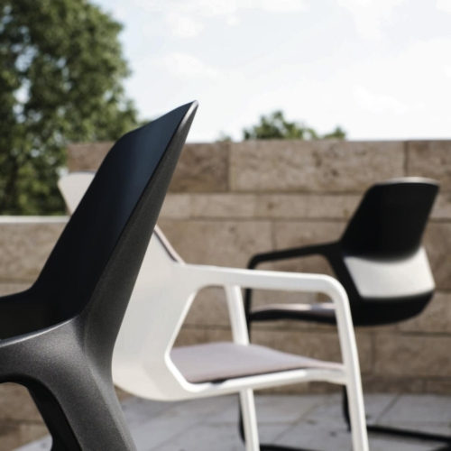 Metrik Cantilever Chair by Wilkhahn