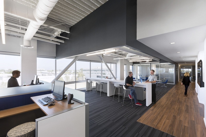 Mazda Offices - Irvine - 4