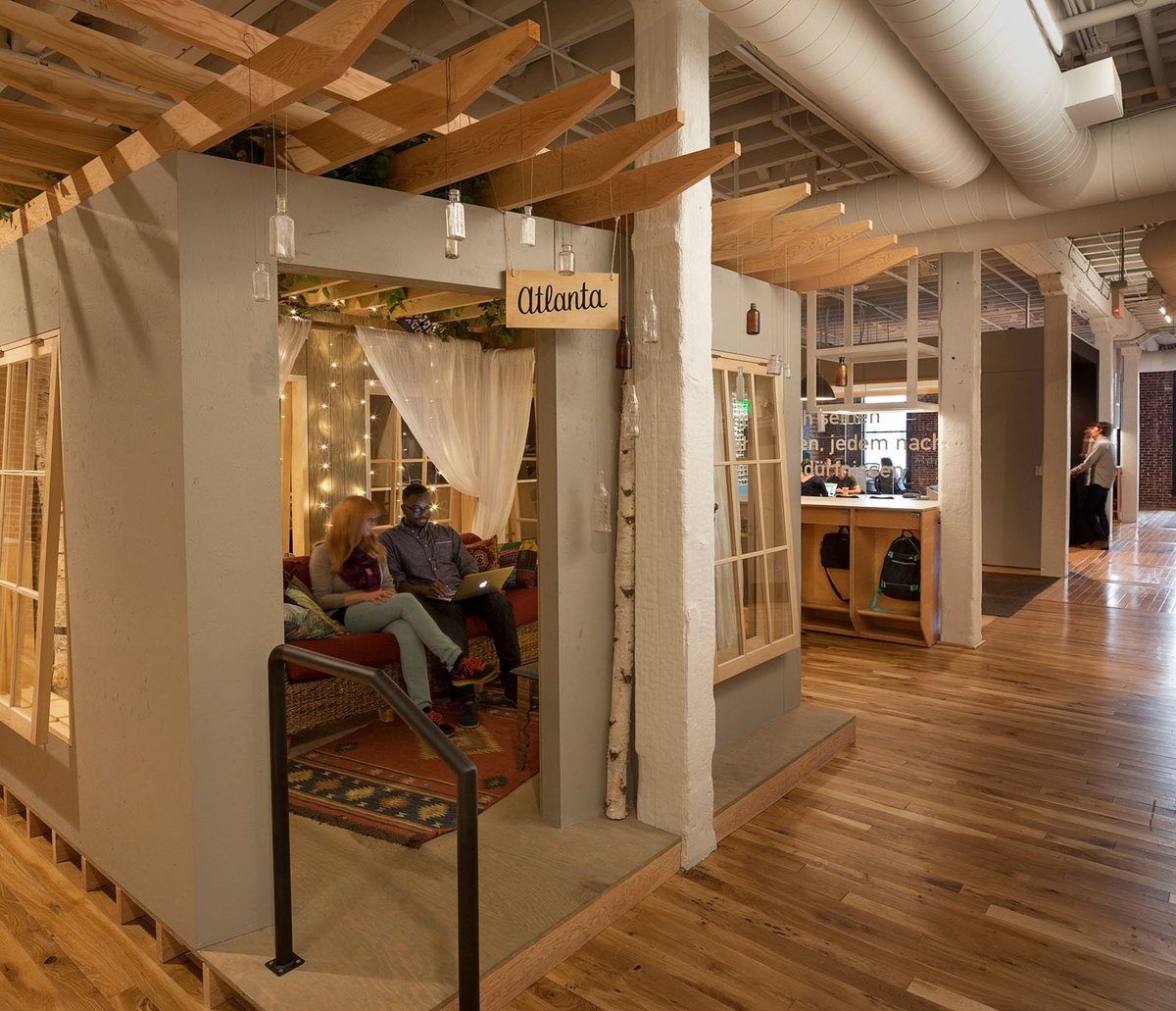 Airbnb CX Hub Offices - Portland | Office Snapshots