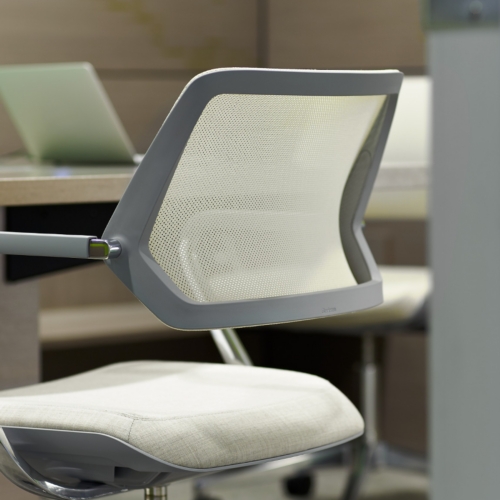QiVi Chair - 0
