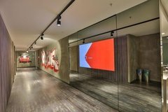 mirror in Vodafone Offices - Istanbul