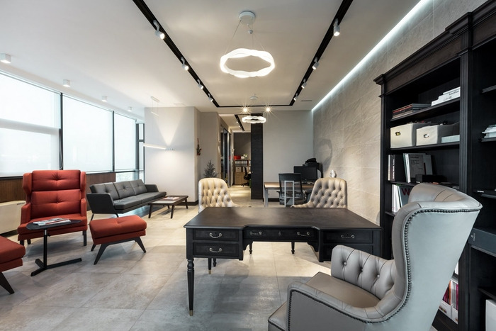 Front Furniture Offices and Showroom - Almaty - 5