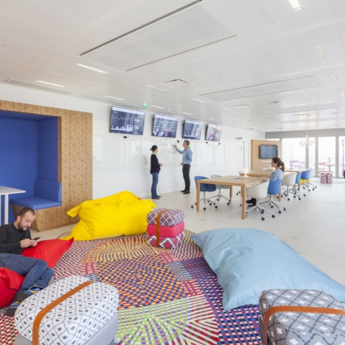 recent Cyrille Lallement office photography projects