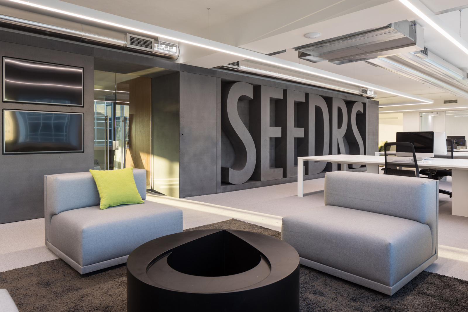 Seedrs Offices - Lisbon - Office Snapshots