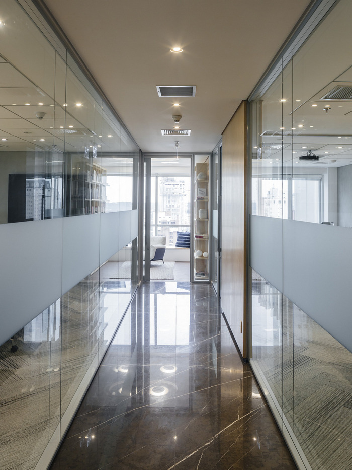 Investment Management Company Offices - São Paulo - 1