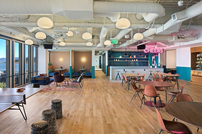 WeWork Embarcadero Center Coworking Offices - San Francisco - 1