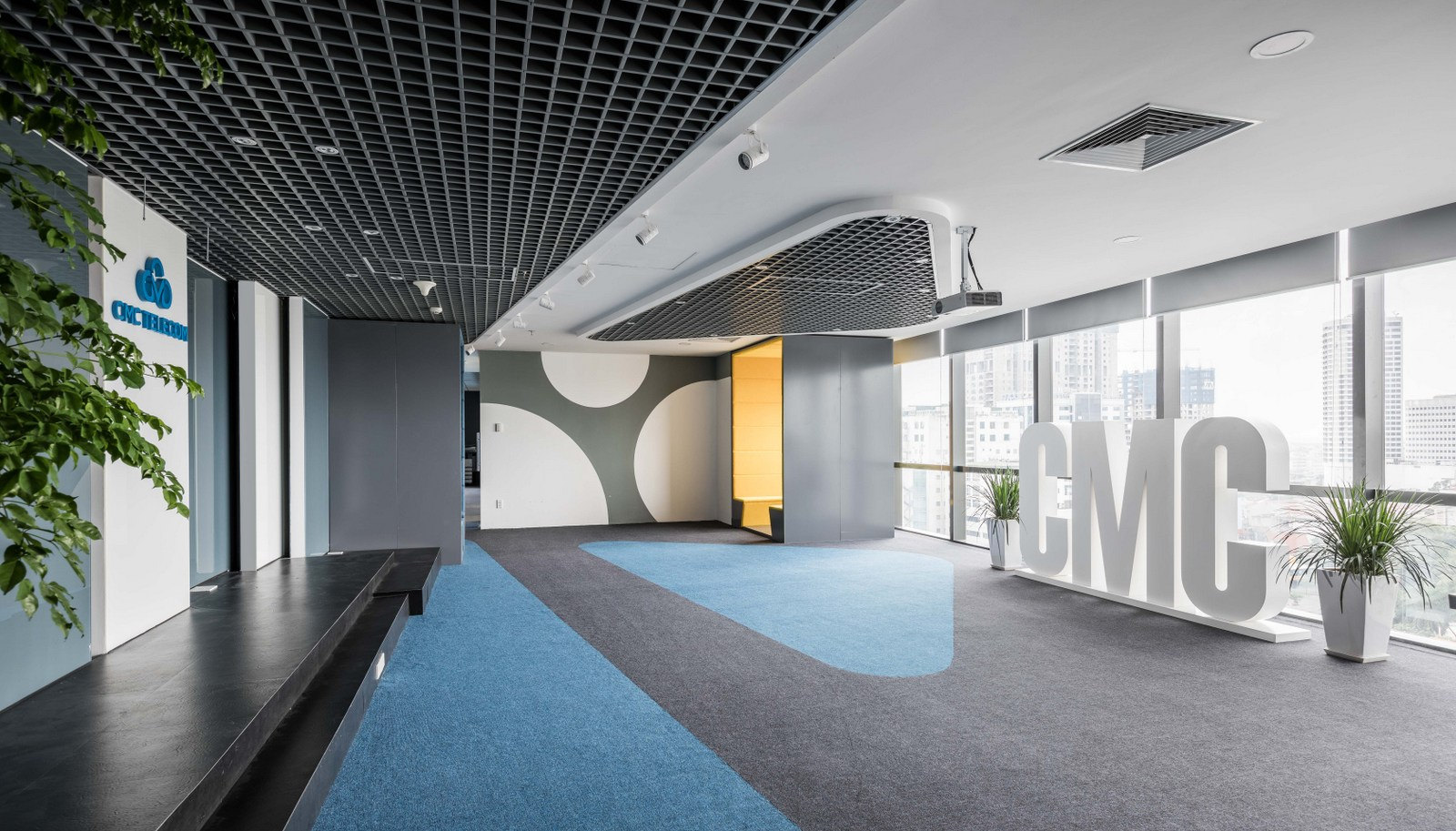 CMC Telecom Offices - Hanoi | Office Snapshots