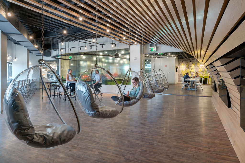 Wayfair Offices - Boston | Office Snapshots