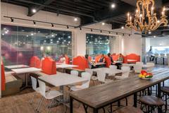 Cafeteria in Wayfair Offices - Boston