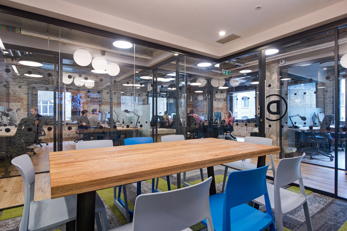 WeWork Devonshire Square Coworking Offices - London - 10