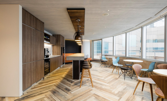 VMS Investment Group Offices - Hong Kong - 8