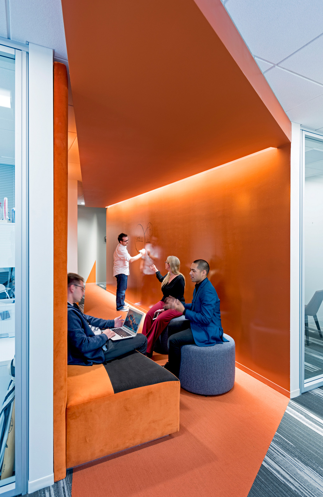 Xenia Hotels & Resorts Offices Orlando Office Snapshots