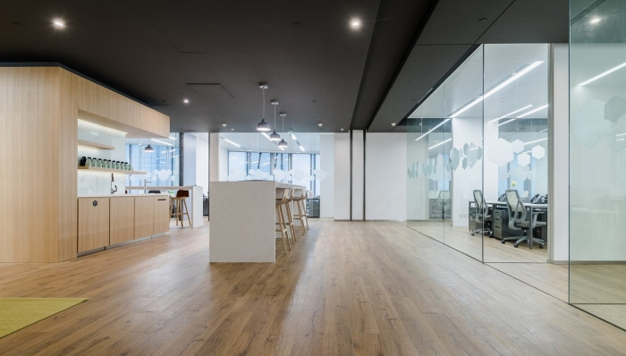 SPACES Coworking Offices - Shanghai Tower - 24