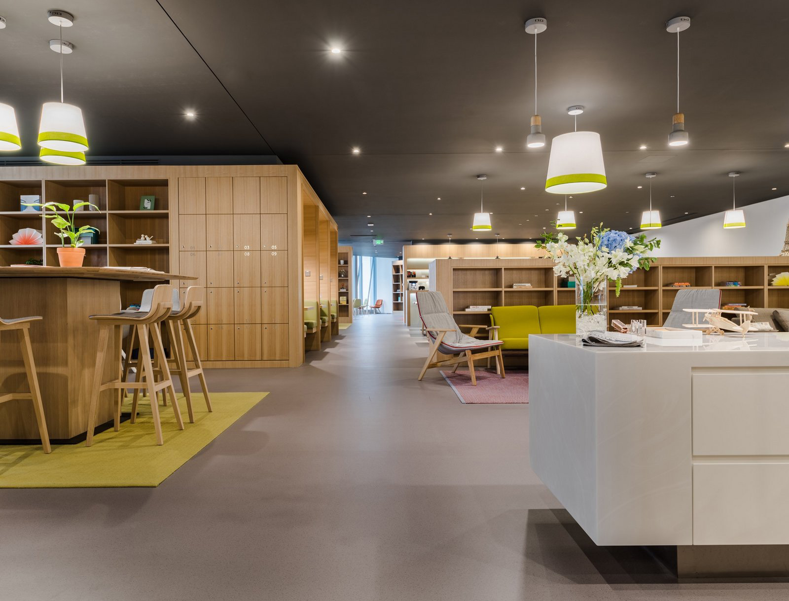 SPACES Coworking  Offices  Shanghai Tower Office  Snapshots