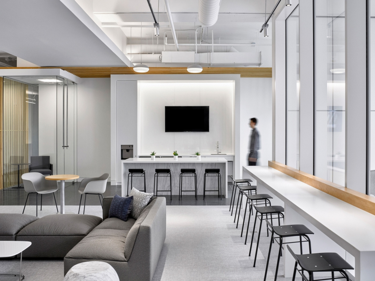 One Legacy West's Communal Space and Lobby Dallas Office Snapshots