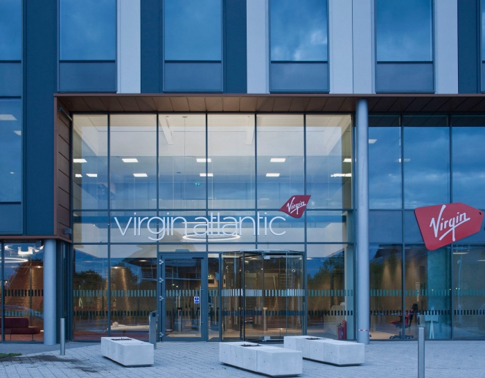 Virgin Atlantic & Virgin Holidays Offices - Crawley - 14