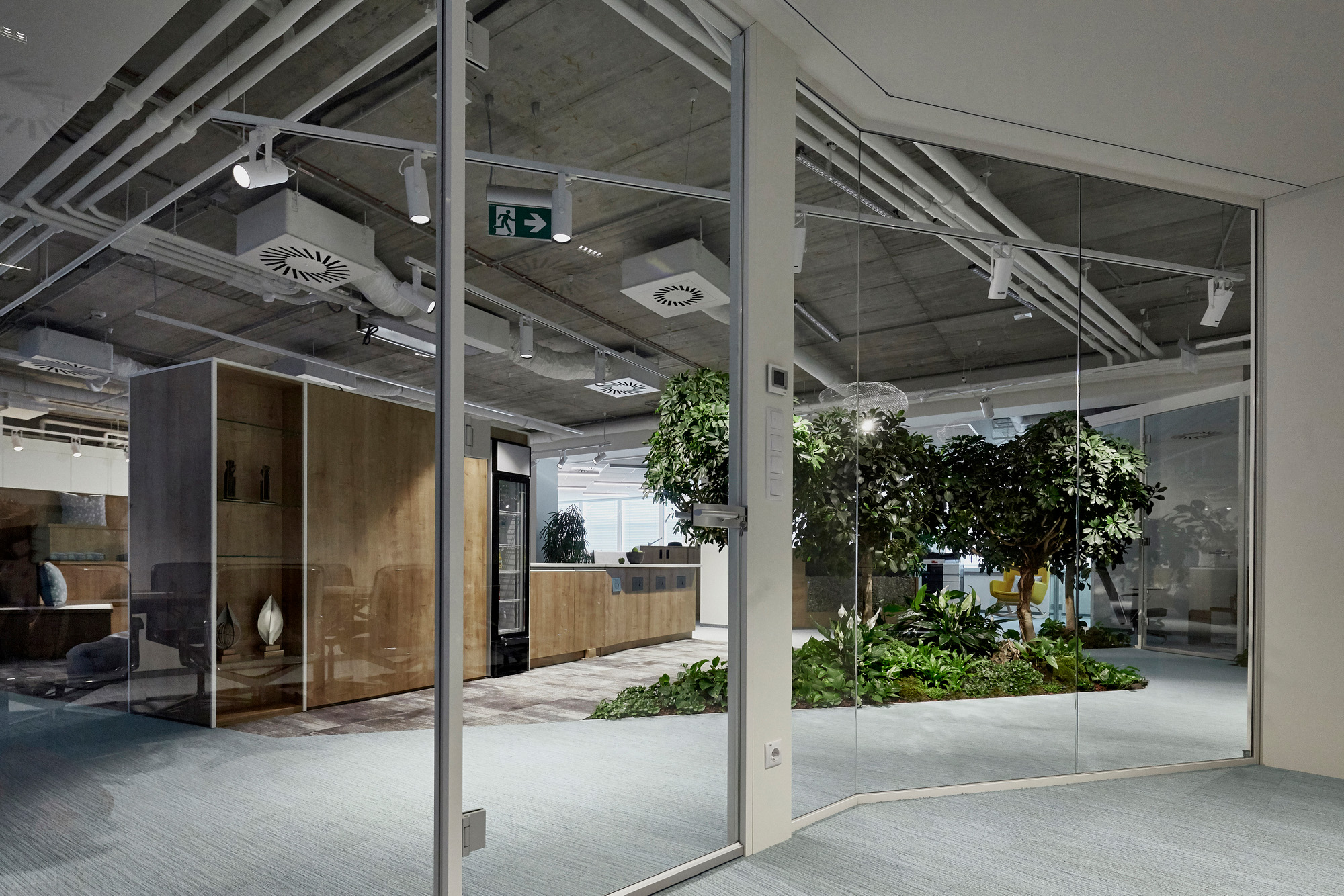 Skanska Offices Budapest Office Snapshots