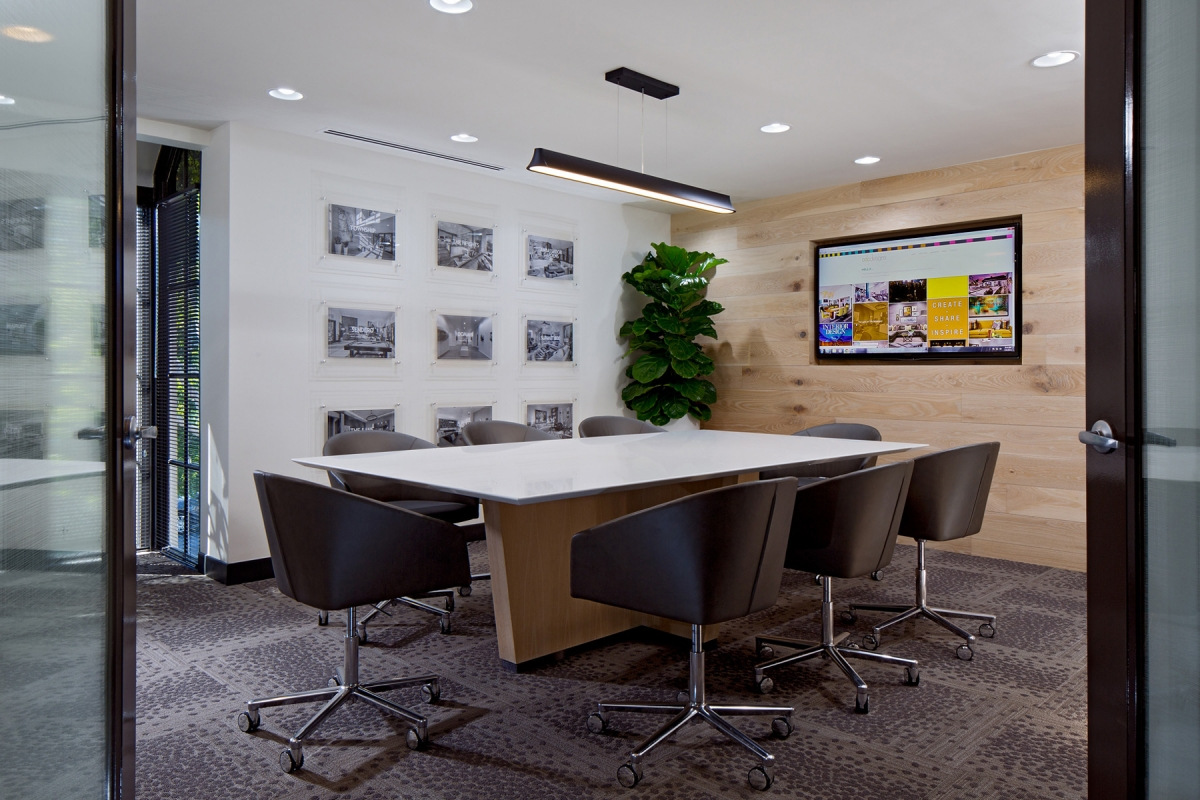 CDC Designs Offices - Costa Mesa | Office Snapshots