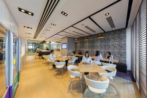 Citi Tower, One Bay East Offices - Hong Kong