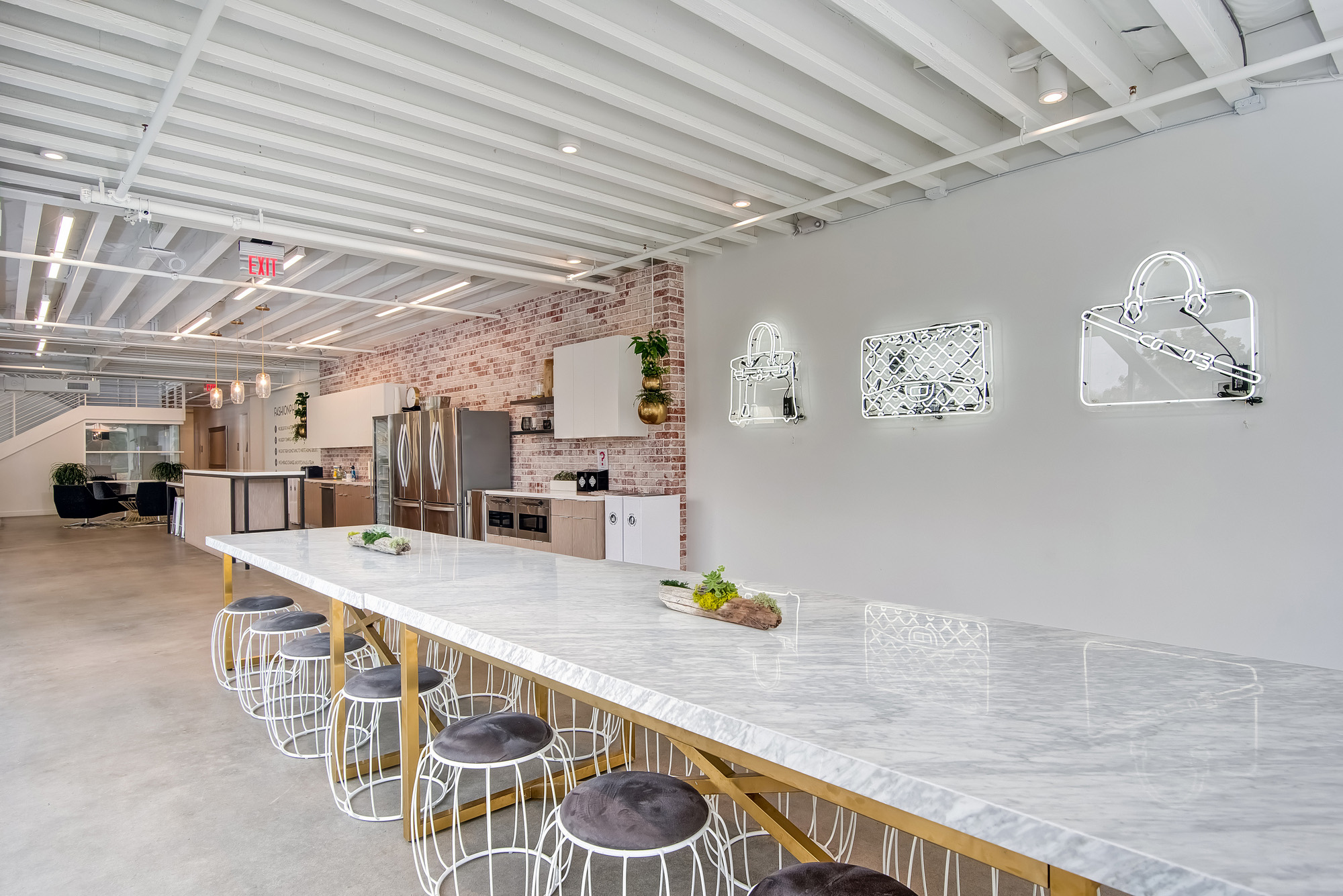 Fashionphile Offices Carlsbad Office Snapshots