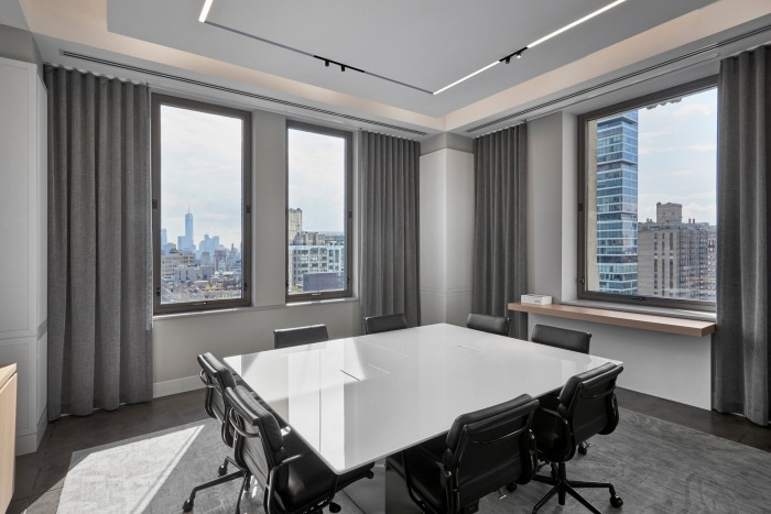 London-Based Global Investment Firm Offices - New York City - 4