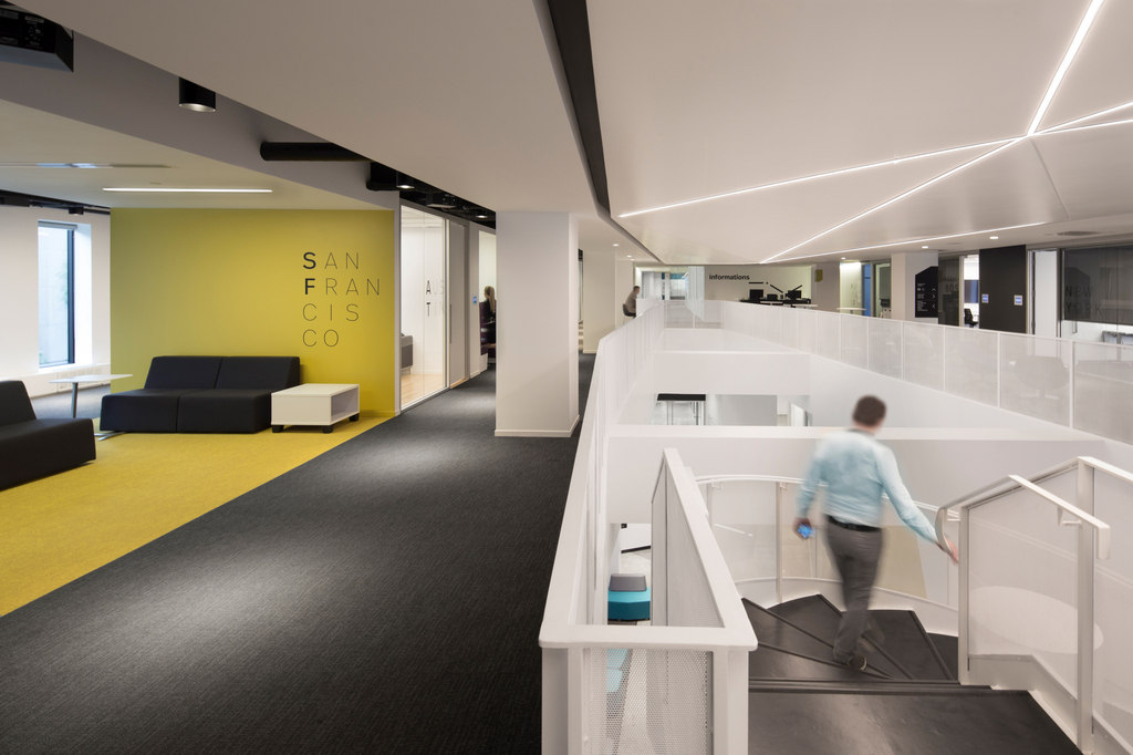 Espace CDPQ Offices - Montreal | Office Snapshots