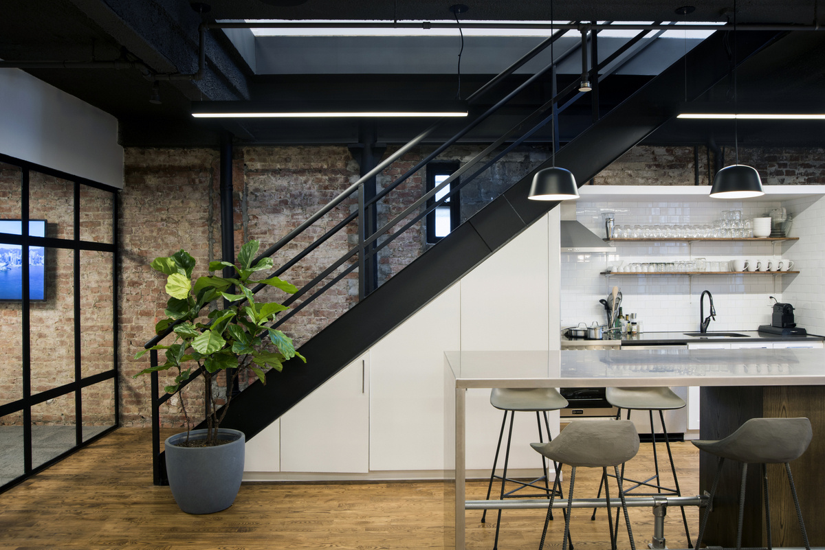 First Round Offices - New York City | Office Snapshots