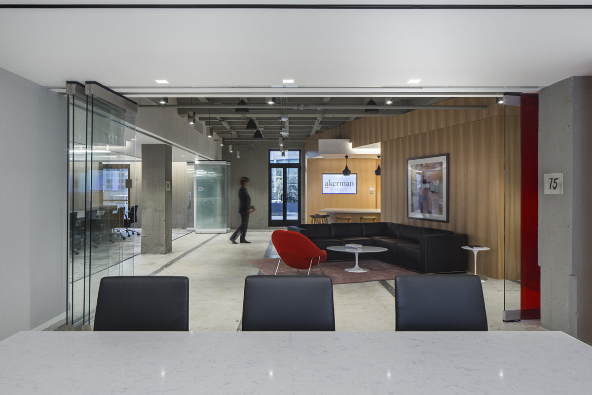 Akerman LLP Offices - Los Angeles | Office Snapshots