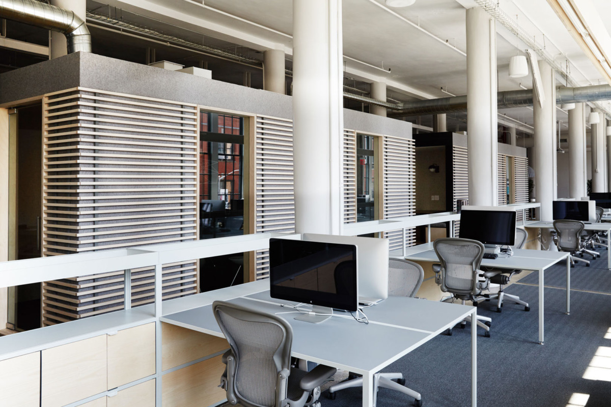 Dots (YC S21) office