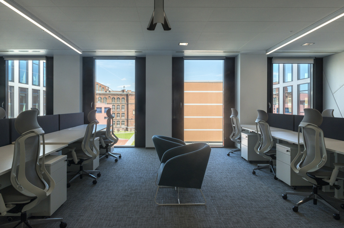 PPG Industries Offices Wroclaw Office Snapshots