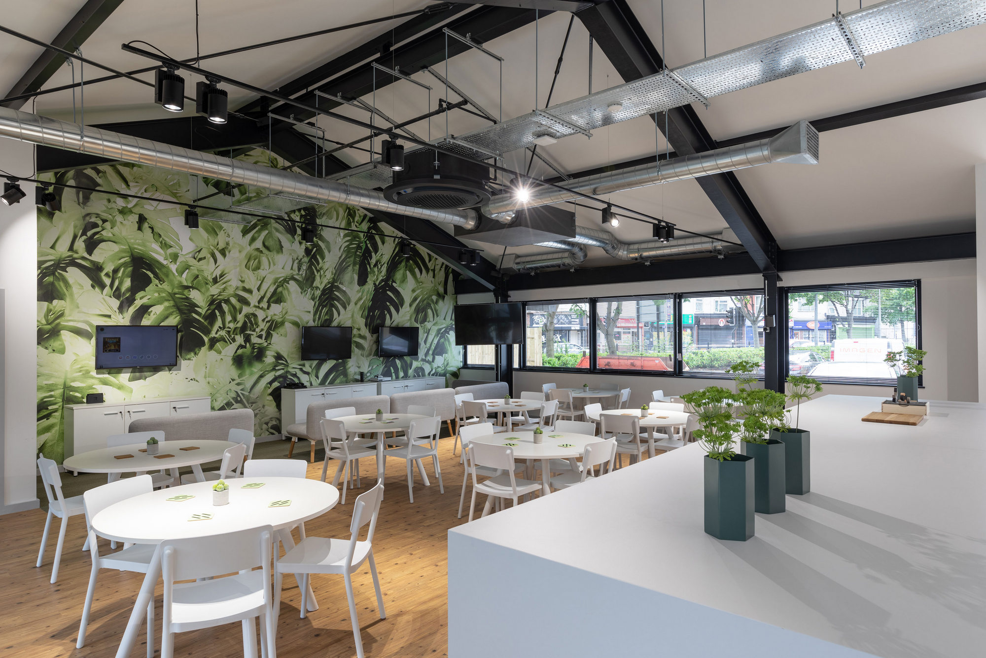 Arco Offices Hull Office Snapshots