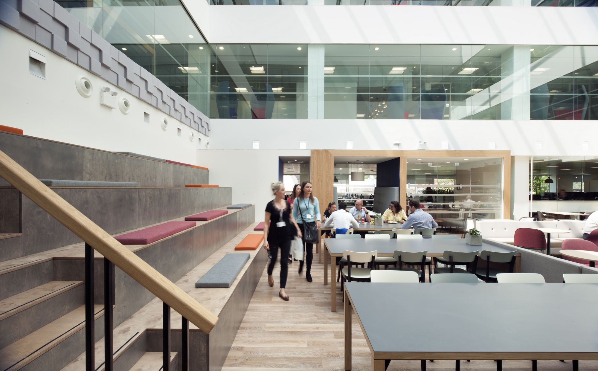 Lane4 Management Group Offices - Maidenhead | Office Snapshots