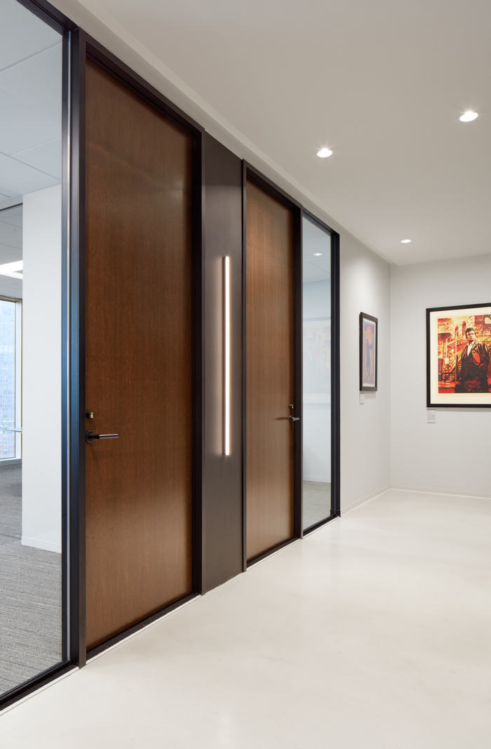 Levy Family Partners Offices - Chicago - 11
