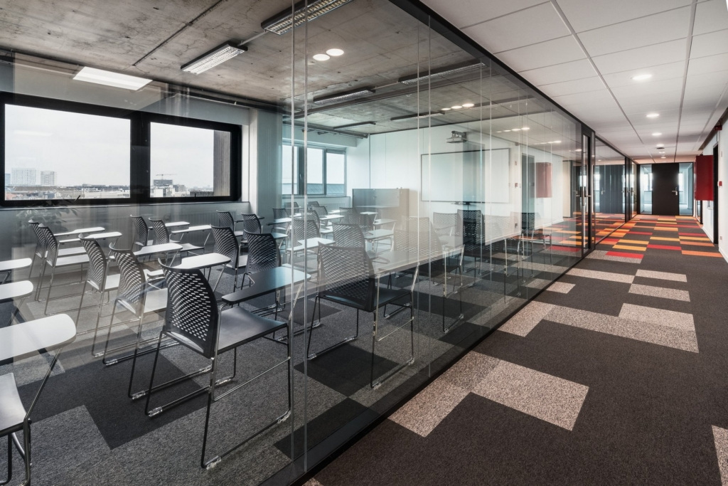 the-beacon-offices-antwerp-office-snapshots