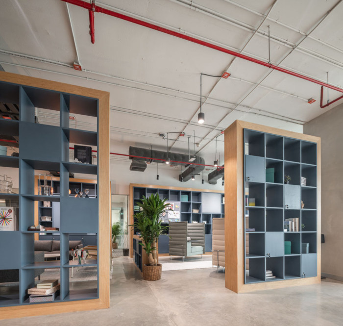 SPACES Chamchuri Square Coworking Offices - Bangkok - 3
