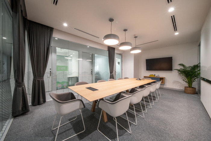 SPACES Chamchuri Square Coworking Offices - Bangkok - 12