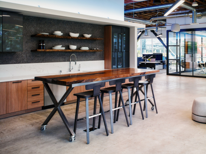 Innovative Commercial Environments Offices and Showroom - San Diego - 7