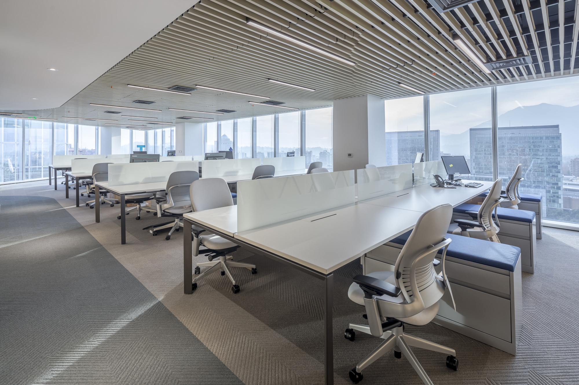 Bristol-Myers Squibb Offices - Santiago | Office Snapshots