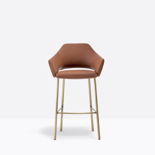 Vic Barstool - 0