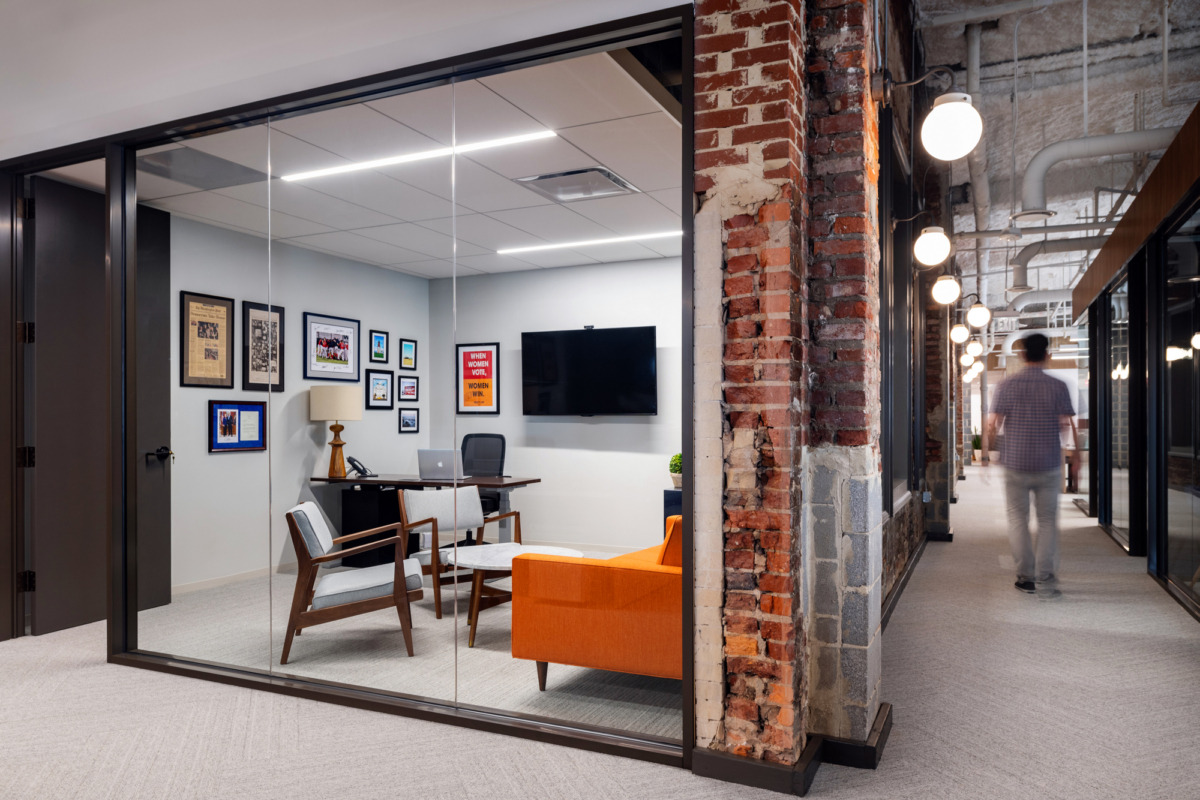 Bully Pulpit Interactive Offices Washington DC Office Snapshots