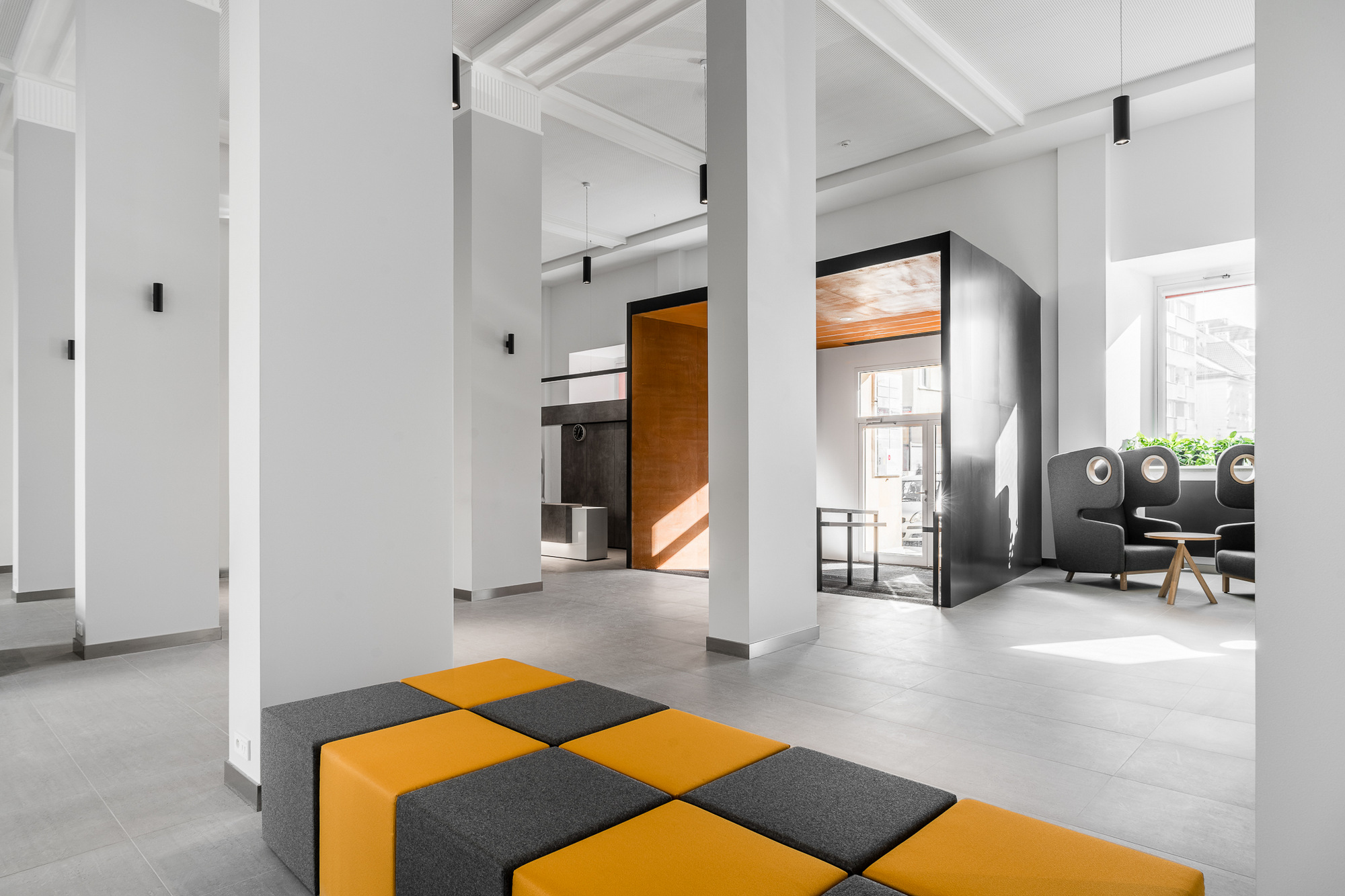 National Chamber of Commerce Offices Warsaw Office Snapshots